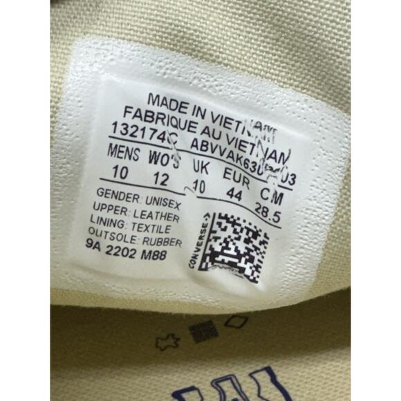 Converse Chuck Taylor All Star M10 W12 Black Leather Sneakers Wipeable Outer - Picture 8 of 11